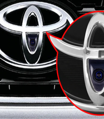 Камера за вграждане в предната емблема на Toyota